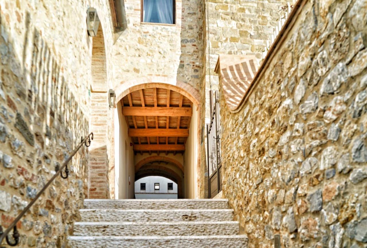 Castello Di Velona Resort, Thermal Spa & Winery Montalcino Extérieur photo