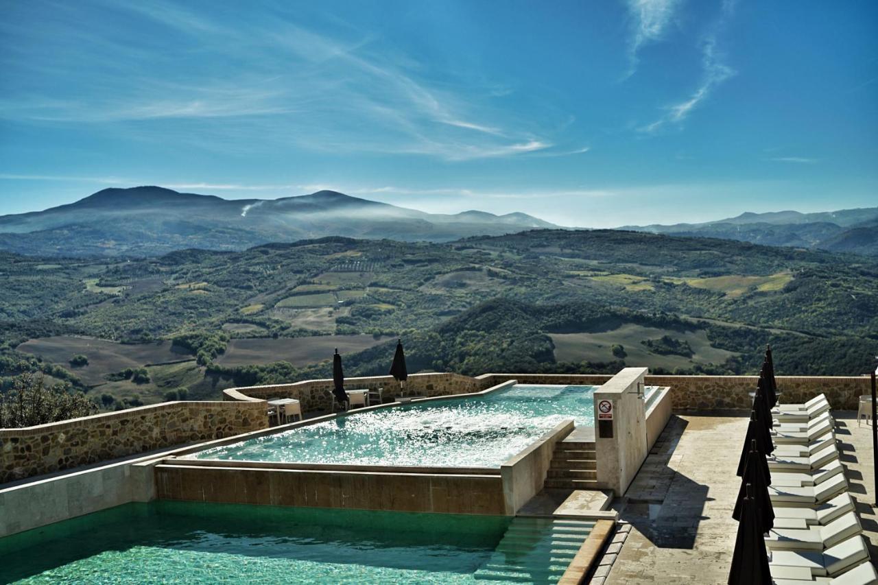 Castello Di Velona Resort, Thermal Spa & Winery Montalcino Extérieur photo