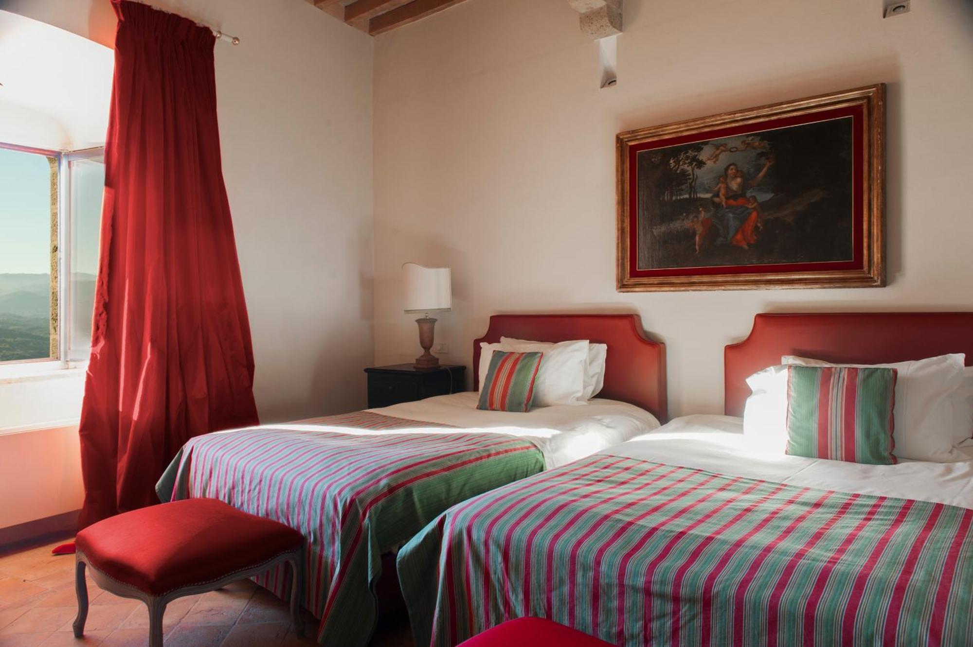 Castello Di Velona Resort, Thermal Spa & Winery Montalcino Extérieur photo
