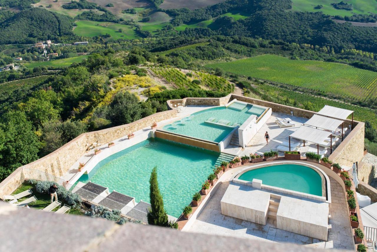 Castello Di Velona Resort, Thermal Spa & Winery Montalcino Extérieur photo