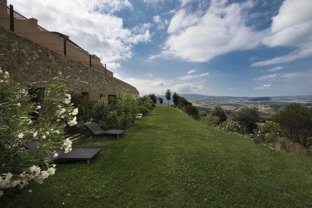 Castello Di Velona Resort, Thermal Spa & Winery Montalcino Extérieur photo